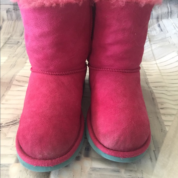 Ugg Pink and Teal Bailey bow boots sz 8 HTF - Picture 6 of 6